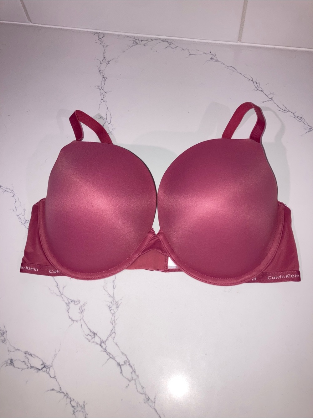 Calvin Klein Pink T-shirt Bra - size 38D
